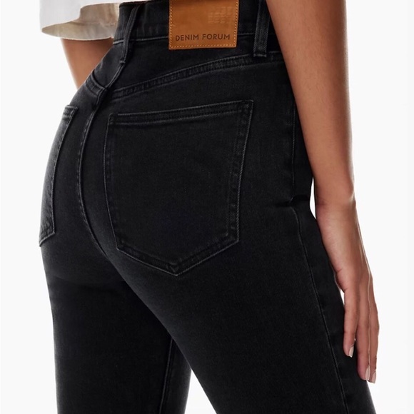 NWT 26L Denim Forum Yoko Jeans - Picture 3 of 7